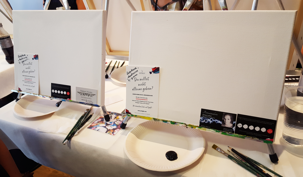 Leinwände aud Staffelei