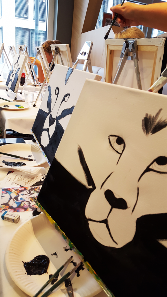 Leinwand Löwe schwarze Farbe